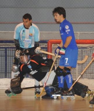 <b>TRA I PALI</b> Menichetti protetto da Pagnini     