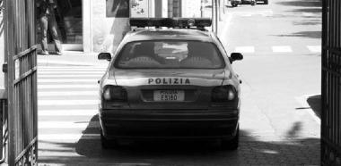 Una volante della Polizia 