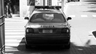 Una volante della Polizia