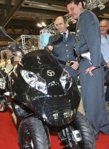Sequestrato l'Mp3 cinese, assomiglia troppo all'originale della Piaggio