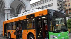 Per scherzo spogliano un compagno di classe, denunciati quattro ragazzi