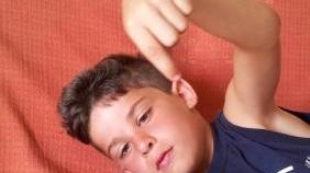 9 ANNI PER NICOLO' Tanti affettuosi auguri a Nicolò che spegne 9 candeline. Buon compleanno ...