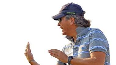 Il mister giallorosso Egisto Seghi