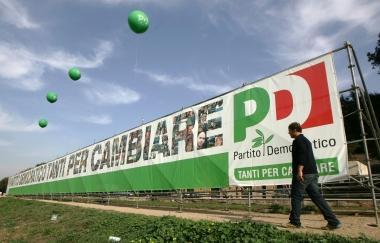 Un maxi manifesto del Partito democratico 
