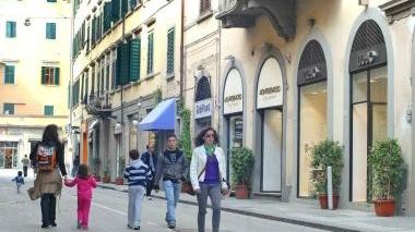 Uno scorcio di via Cino