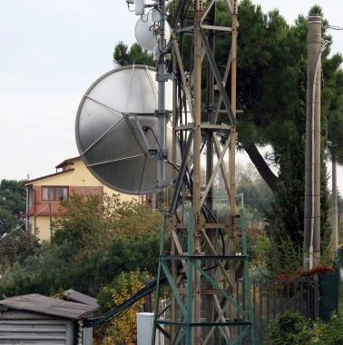 «Mamma, arriva lo switch off» Incontri nelle frazioni a Montignoso