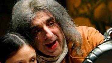 Silvio Orlando nella commedia