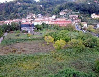 Al Pomario? Facciamoci un parcheggio