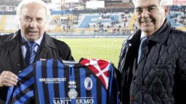 La presentazione della nuova maglia