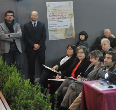 Sopra la platea del convegno Qui il sindaco di Pontedera 