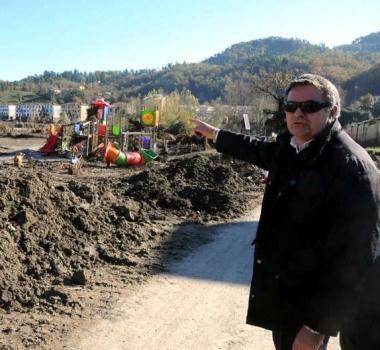 Altro scorcio dei danni causati dallesondazione del Magra a Bagni di Podenzana  