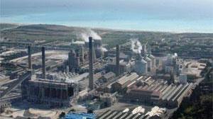 Assunto per fare pulizie trasformato in operaio: la Solvay lo risarcisce