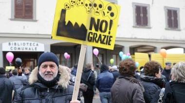 Un sit-in del Comitato contro l’inceneritore