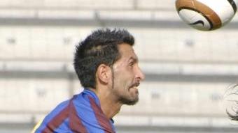 <b>PROTAGONISTI. </b>A sinistra Frediani, punto di forza della Pro Livorno Sorgenti di Balleri; a destra Nerici, uno dei ragazzi lanciati da mister Tinucci in un Antignano in gran crescita
