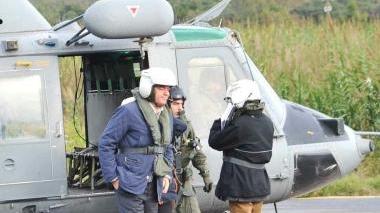 Il presidente della Regione Enrico Rossi allo scalo della Pila di Marina di Campo