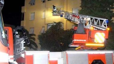 I vigili del fuoco durante un intervento