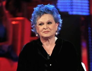 Lucia Bos&egrave;       