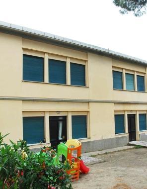 Uno degli edifici scolastici dellistituto comprensivo di Marciana Marina di cui fanno parte anche le scuole di Marciana  