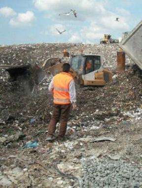 Viaggio in Svizzera per potenziare la discarica di Scapigliato 