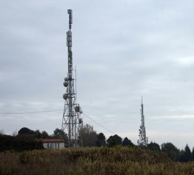La nuova antenna di Pedona contestata dai residenti 