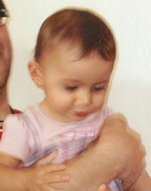  Tanti auguri alla piccola Giulia Nardi per il suo primo compleanno dai nonni di Lucca, dagli zii ...