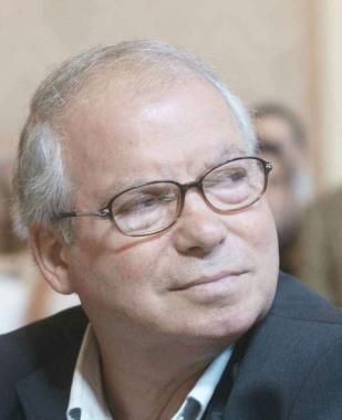<b>&Egrave; UNA LOTTA CONTINUA. </b>Vladimiro Del Corona sottolinea i disagi del quartiere 