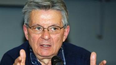 A destra in alto Sofri e a sinistra Sergio Staino