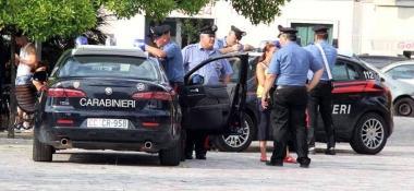 <b>BLITZ.</b> Uno dei blitz dei carabinieri nella zona della stazione       