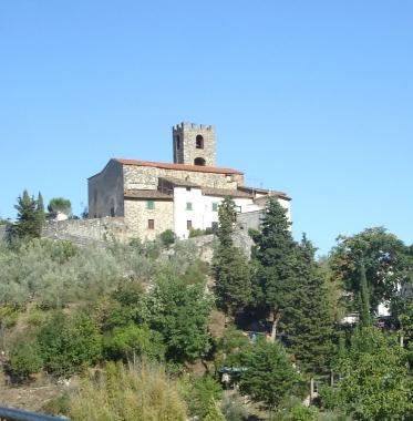 In alto il sindaco Doriano Cirri Sopra Bacchereto 