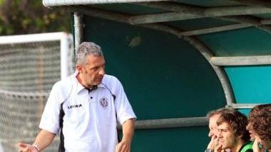 Giovanni Maneschi, mister del Pescia Uzzanese