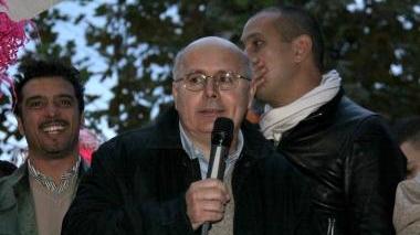 <b>ATTO D’ACCUSA.</b> Alessandro Cerrai alla manifestazione “Viareggio Viva” di fine 2010
