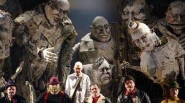 <b>SATYAGRAHA</b> Una scena dell’opera