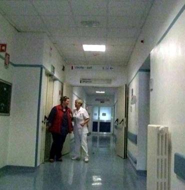 <b>IN CORSIA.</b> Medici in ospedale 