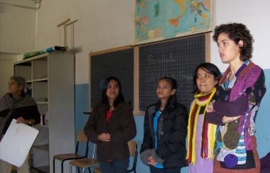 Lincontro degli studenti con le coetanee arrivate dalle Filippine 