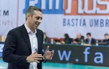 Il coach biancorosso Jorge Cannestracci 