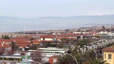 Il lungomare di Marina di Pietrasanta