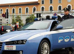 Stazione, arrestate due zingare mentre borseggiavano turisti giapponesi