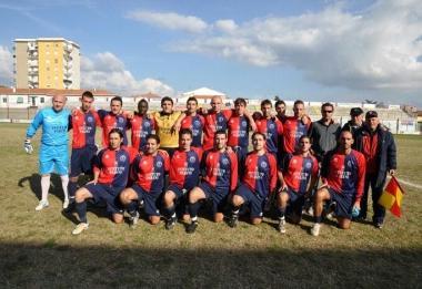 La formazione del Cecina che milita in terza categoria 