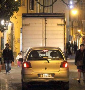 Traffico: situazione difficile in via Guglielmi con i lavori in piazza Aranci 