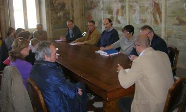 Un momento della firma per la Consulta del volontariato 