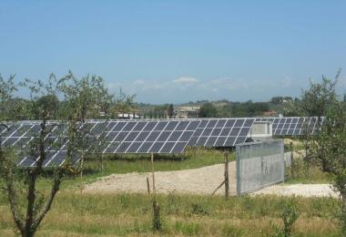 Un campo fotovoltaico a Isola di San Miniato  