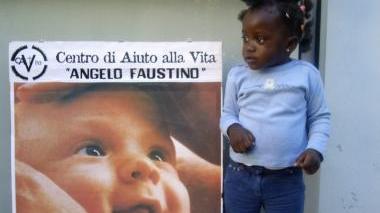 Il manifesto del centro di aiuto alla vita