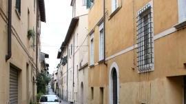 Via Piastroni