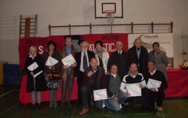 Foto di gruppo per ex dirigenti e atleti  