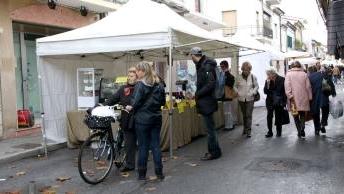 Bancarelle al mercato