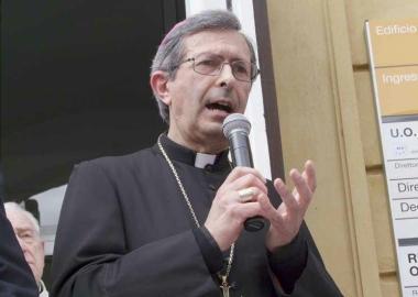 Convegno dei medici cattolici sul rapporto con il malato