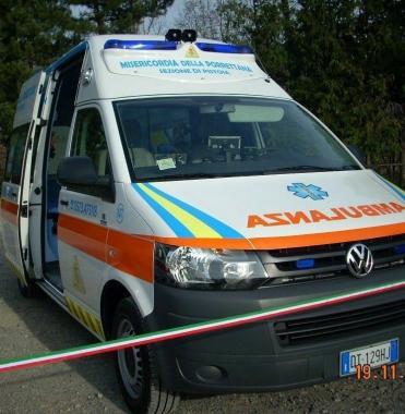 La nuova ambulanza della Misericordia della Porrettana  