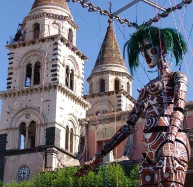 <b>IN SICILIA.</b> La &laquo;Ballerina&raquo; al Carnevale di Acireale 